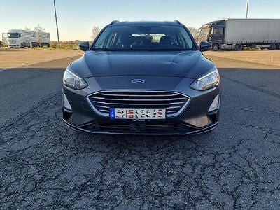 Gebraucht Ford Focus 125 PS (91 kW) 2019 Silber Kombi
