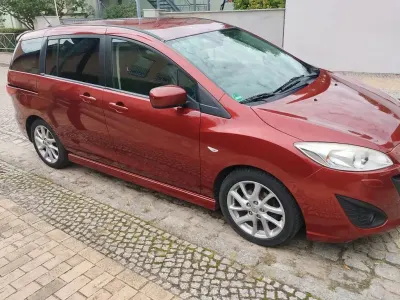 Gebraucht Mazda 5 Sports-Line 116 PS (85 kW) 2012 Rot Van / Kleinbus