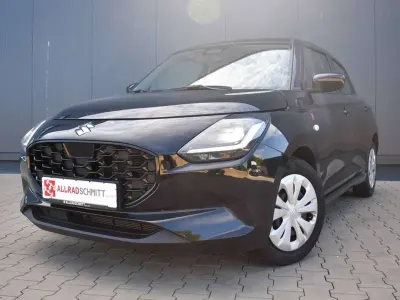 Gebraucht Suzuki Swift Club 83 PS (61 kW) 2025 Schwarz Kleinwagen