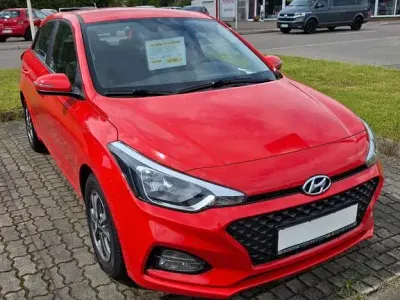Gebraucht Hyundai i20 Active 101 PS (74 kW) 2019 Rot Kleinwagen