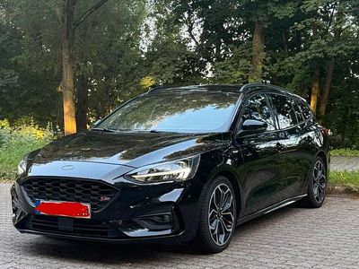 Gebraucht Ford Focus ST-Line 120 PS (88 kW) 2019 Schwarz Kombi