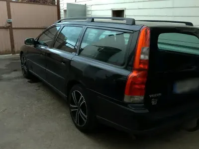 Gebraucht Volvo V70 163 PS (119 kW) 2002 Schwarz Kombi