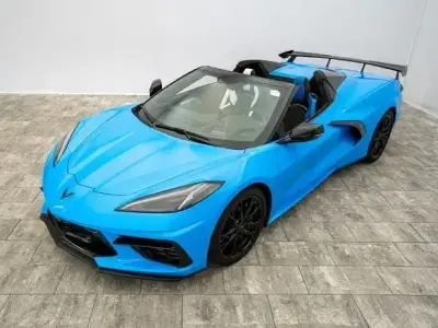 Gebraucht Corvette Stingray 481 PS (353 kW) 2024 Blau Cabrio