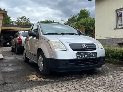 Gebraucht Citroën C2 60 PS (44 kW) 2004 Silber Kleinwagen