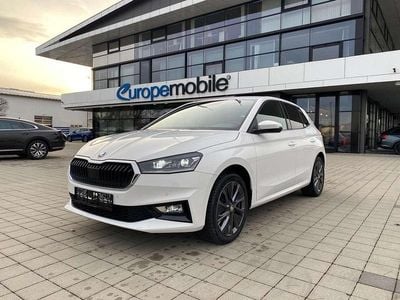 Gebraucht Skoda Fabia Dynamic 110 PS (80 kW) 2022 Candy weiß Kleinwagen