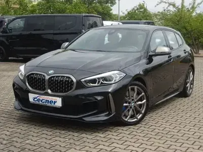 Gebraucht BMW M135 Comfort Edition 306 PS (225 kW) 2023 Schwarz Kleinwagen