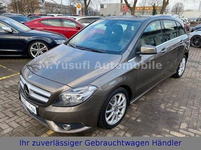 Gebraucht Mercedes B220 Sport 170 PS (125 kW) 2014 Grau Van / Kleinbus