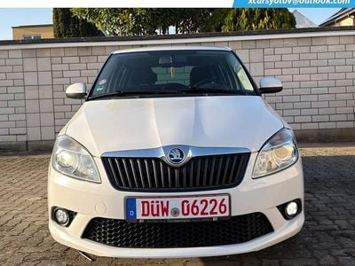 Gebraucht Skoda Fabia Best of 69 PS (50 kW) 2014 Weiß Kleinwagen