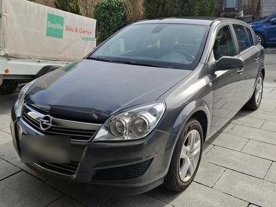 Gebraucht Opel Astra 116 PS (85 kW) 2009 Grau Kleinwagen