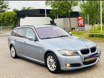Blau Gebraucht 2010 BMW 320 Gran Turismo Kombi | 9.700 €