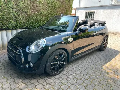 Gebraucht Mini Cooper S Cabriolet 192 PS (141 kW) 2016 Schwarz Cabrio