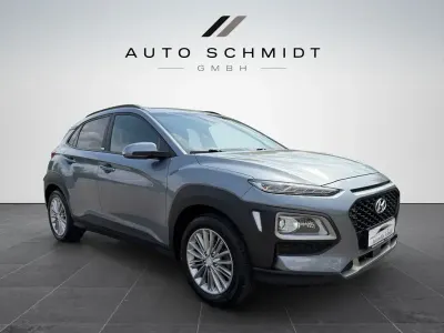 Gebraucht Hyundai Kona YES! 120 PS (88 kW) 2020 Silber SUV