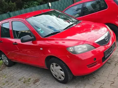 Gebraucht Mazda 2 75 PS (55 kW) 2005 Rot Kleinwagen