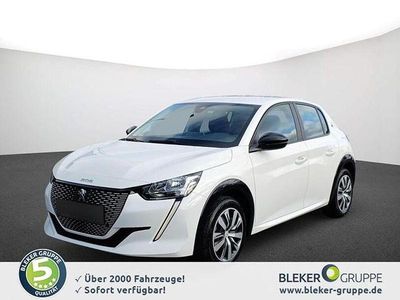 Gebraucht Peugeot e-208 Active 100 kW (136 PS) 2022 Weiss Kleinwagen