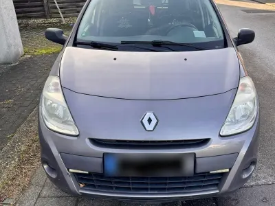 Brugt Renault Clio II Expression 75 HK (55 kW) 2011 Grå Hatchback
