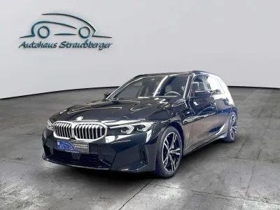 Gebraucht BMW 330 M Sport 245 PS (180 kW) 2025 Schwarz Kombi