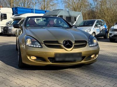Second-hand Mercedes SLK200 163 CP (119 kW) 2006 Auriu Cabrio