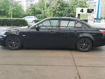 Gebraucht BMW 520 2004 Schwarz Limousine