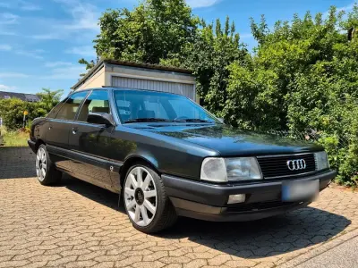 Gebraucht Audi 100 Sport 133 PS (97 kW) 1990 Grau Limousine