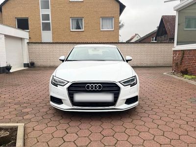Gebraucht Audi A3 Comfort 150 PS (110 kW) 2017 Weiß Limousine