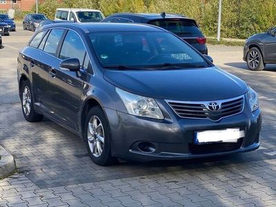 gebraucht Toyota Avensis Executive 2.0 D-4D Executive