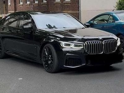 BMW 750