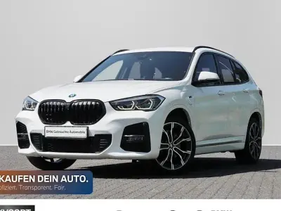 Gebraucht BMW X1 M Sport 220 PS (161 kW) 2022 Alpinweiss iii SUV