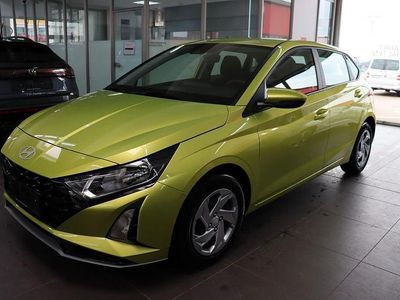 Gelb Neu 2025 Hyundai i20 Limousine | 18.940 € (Guter Preis)