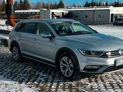 gebraucht VW Passat Alltrack 190PS DSG 4MOTION StandHzg SitzHzg AHK 8fach