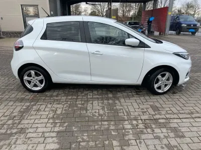 Gebraucht Renault Zoe Intens 100 kW (136 PS) 2020 Weiß Kleinwagen