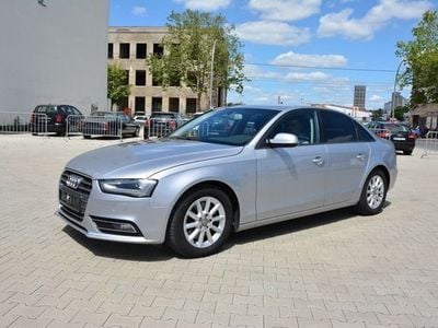 Gebraucht Audi A4 Ambiente 245 PS (180 kW) 2014 Silber metallic Limousine