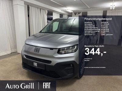Neu Fiat Doblò 131 PS (96 kW) 2026 Grau Van / Kleinbus