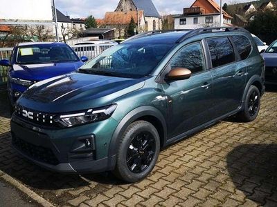 Neu Dacia Jogger Extreme 110 PS (80 kW) 2026 Zederngrün Van / Kleinbus