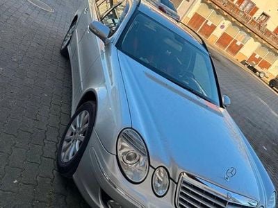 Mercedes E280