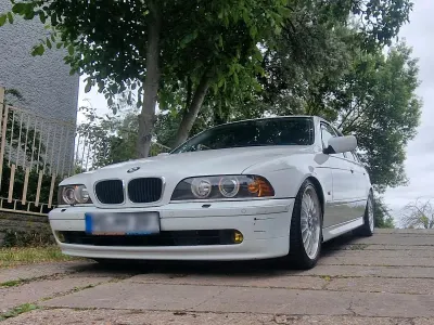 Gebraucht BMW 530 231 PS (169 kW) 2002 Weiß Limousine