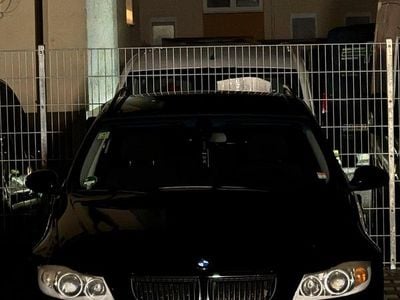 Gebraucht BMW 320 163 PS (119 kW) 2006 Schwarz Kombi
