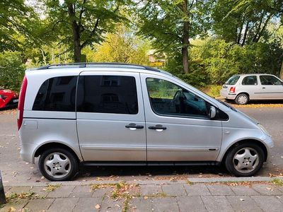Mercedes Vaneo