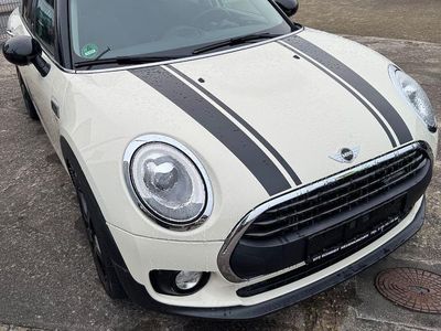 Weiß Gebraucht 2016 Mini One Clubman Kombi | 10.999 € (Fairer Preis)