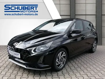Gebraucht Hyundai i20 Trend 101 PS (74 kW) 2025 Schwarz Kleinwagen