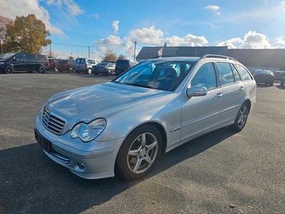 Gebraucht Mercedes C220 150 PS (110 kW) 2006 Silber Kombi