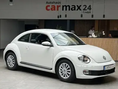 Gebraucht VW Beetle Basis 105 PS (77 kW) 2012 Weiß Kleinwagen