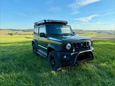 Gebraucht Suzuki Jimny Comfort 102 PS (75 kW) 2022 Grün SUV