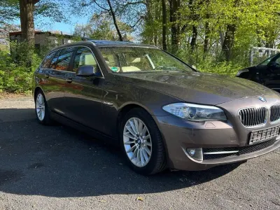 Usata BMW 520 184 CV (135 kW) 2011 Marrone Station wagon