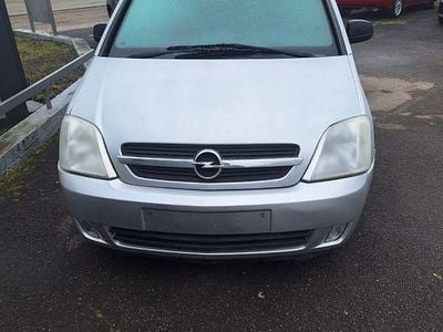 Gebraucht Opel Meriva Enjoy 101 PS (74 kW) 2003 Silber Van / Kleinbus