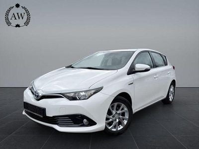 Gebraucht Toyota Auris Hybrid Edition-S 99 PS (72 kW) 2016 Weiß Limousine