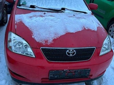 Rot Gebraucht 2003 Toyota Corolla Limousine | 1.499 €