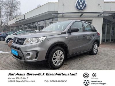 Gebraucht Suzuki Vitara Club 120 PS (88 kW) 2018 Galactic grey metallic SUV