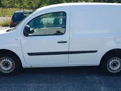 Gebraucht Renault Kangoo Rapid Extra 75 PS (55 kW) 2014 Weiß Van / Kleinbus