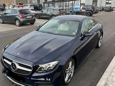 Gebraucht Mercedes E350 AMG 258 PS (189 kW) 2018 Blau Coupé