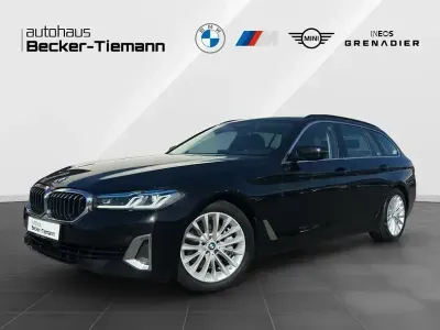 Gebraucht BMW 530 Luxury Line 286 PS (210 kW) 2021 Saphirschwarz Kombi